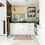 Dromen Op 1 - Stijlvolle En Knusse Vakantiewoning Met Veranda En Grote Omheinde Tuin! Casa de Férias *